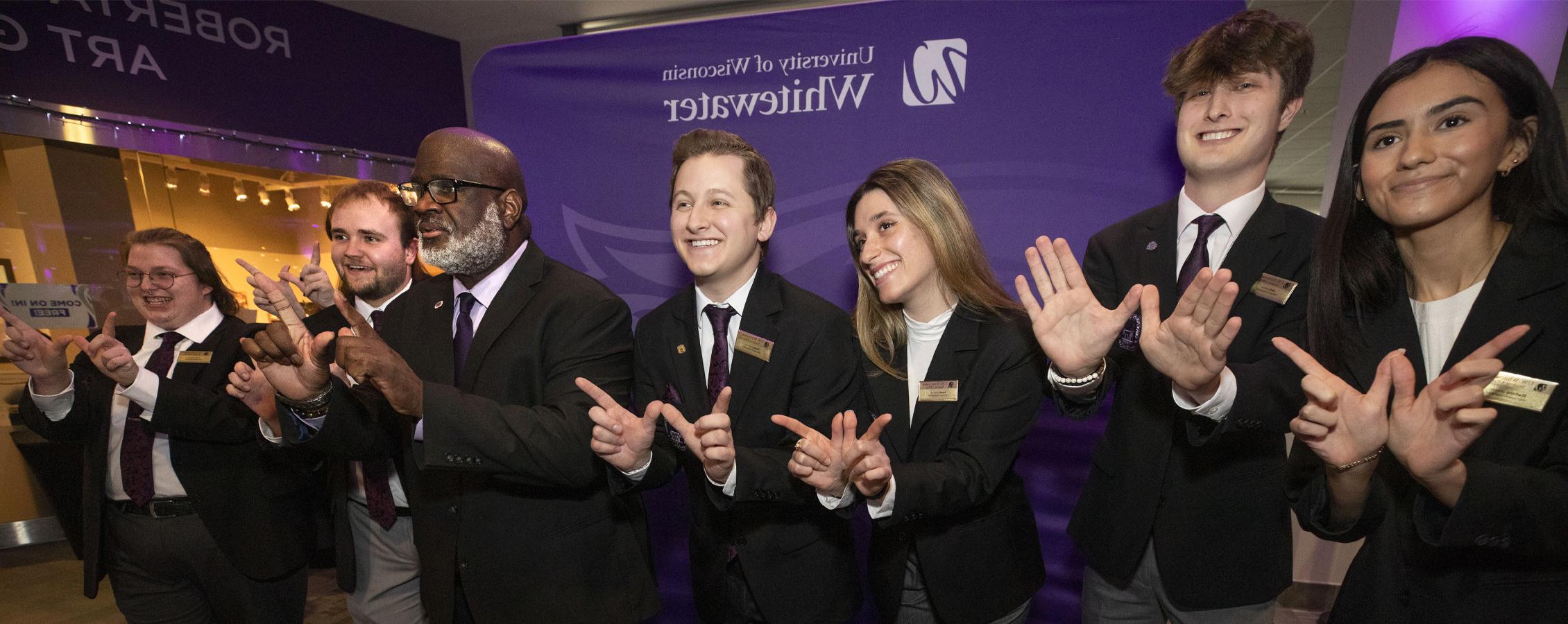 Chancellor King stands with students from Whitewater Student Government.